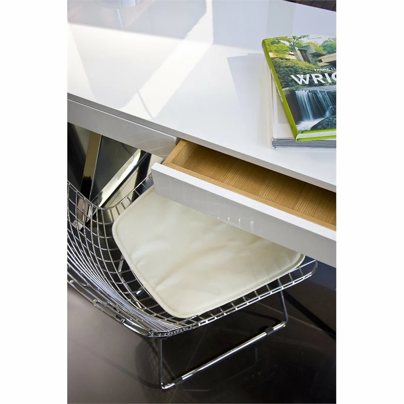UrbanPro Modern Gloss Lacquer & High Polished Steel Metal Desk In White 6 UrbanPro Modern Gloss Lacquer & High Polished Steel Metal Desk In White - Image 4