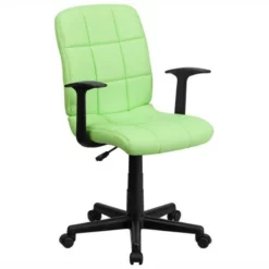 Pemberly Row Mid Back Quilted Office Swivel Chair With Arms In Green